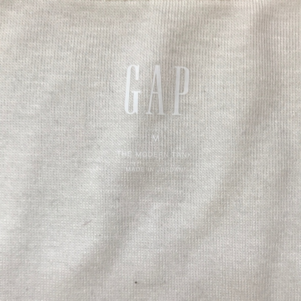 Gap Modern Tank M - Picture 2 of 3